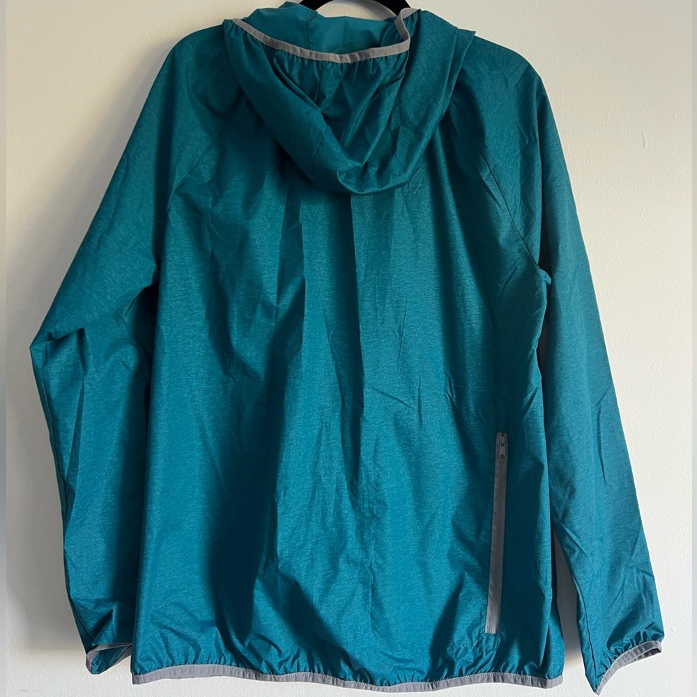 ASICS lightweight waterproof jacket - Picture 10 of 12